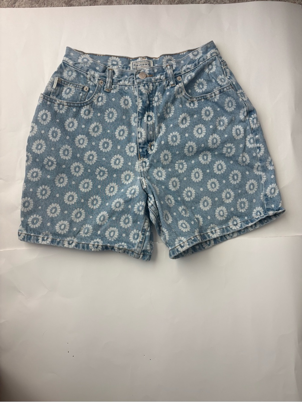 Arizona jean company Daisy print denim high rise mom shorts